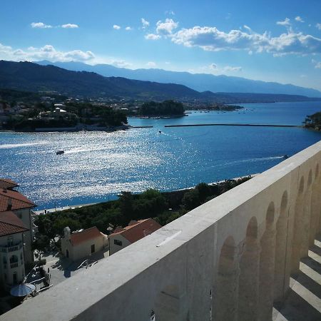 Family Friendly Apartments Island Rab Kampor Exterior photo